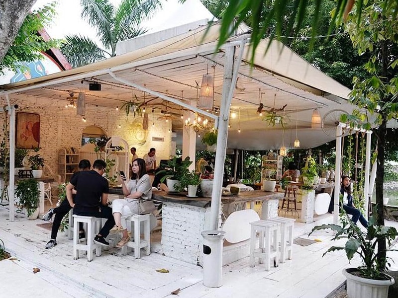 Thiết kế quán cà phê ngoài trời – Lamaca